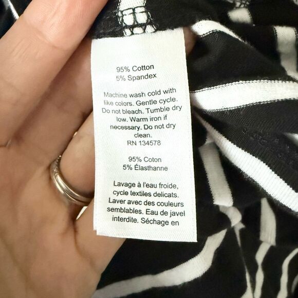 Vineyard Vines Tie Back Sleeveless Romper in Mixed Stripe Black & White -Size XL - Picture 7 of 7